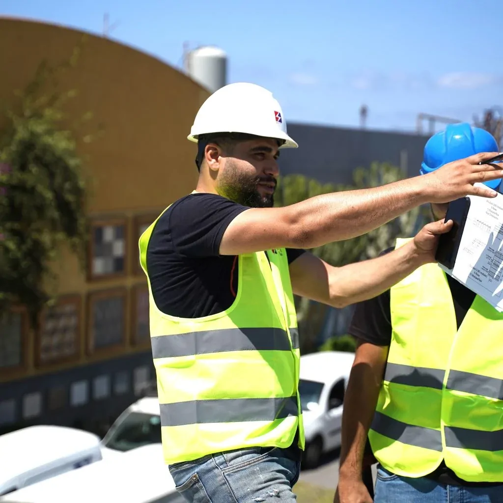Takom Energy engineers